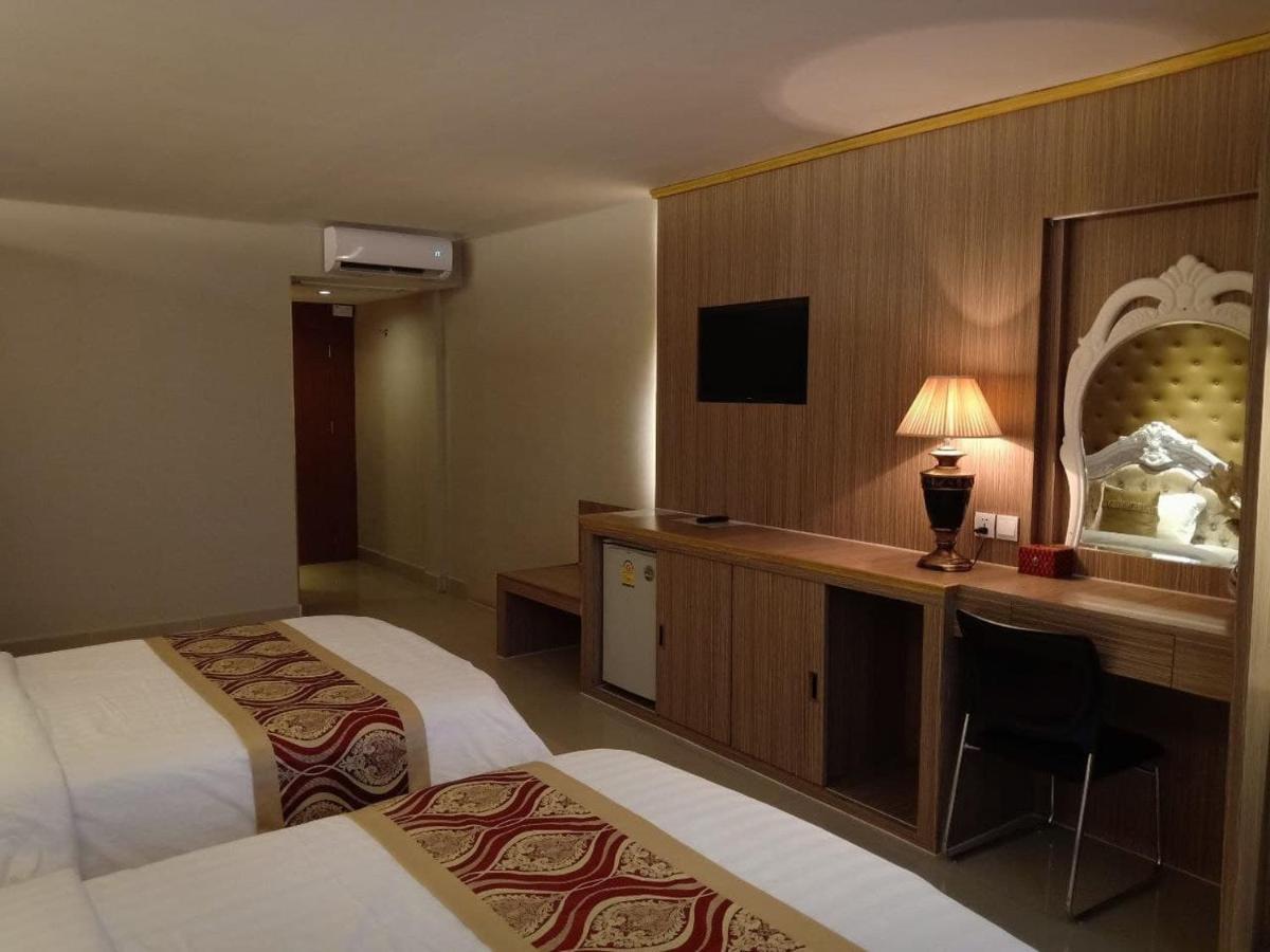 You Eng Hotel Phnompen Kültér fotó